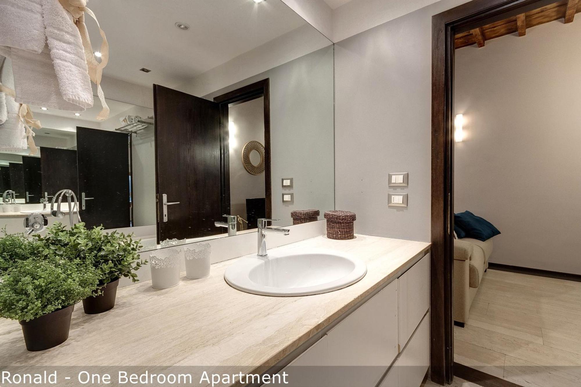 Calzaiuoli Apartments By Mamo Florence Bilik gambar